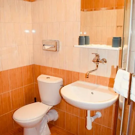 Lc - Ξενοδοχείο